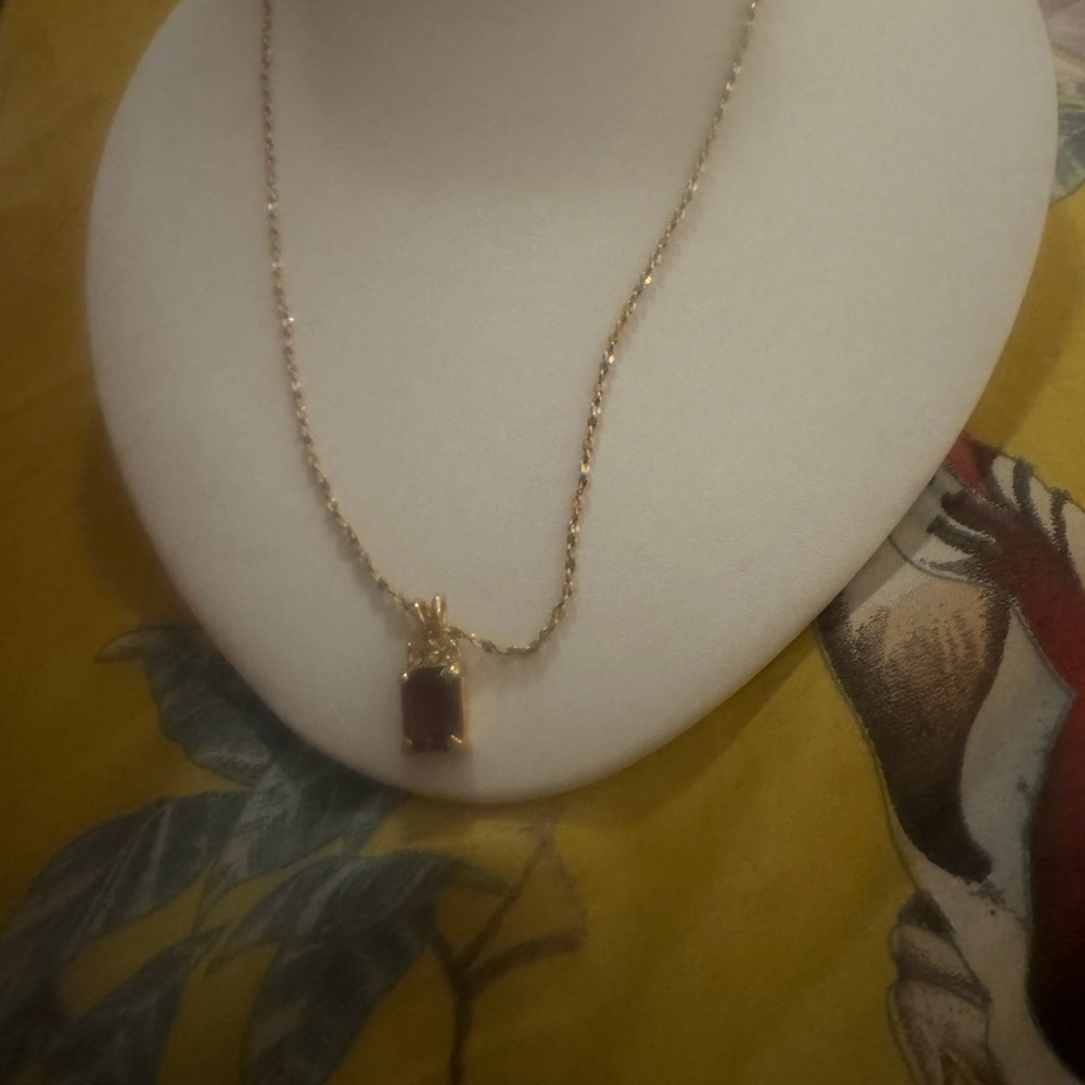 Gold-tone Chain Necklace with Amethyst Pendant